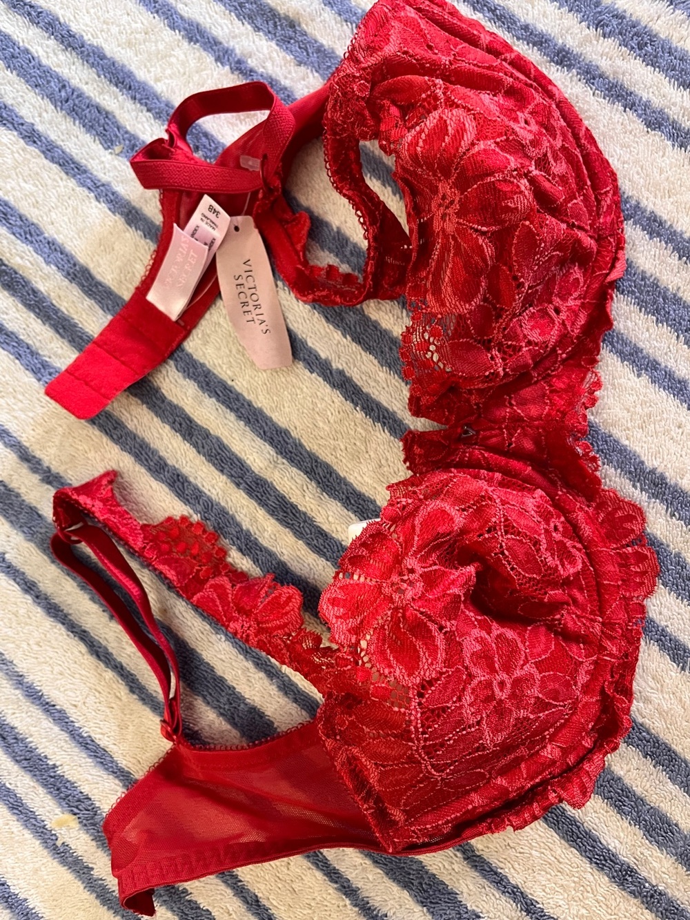 Victoria's Secret Red Lace Underwire Demi Bra with Floral Embroidery